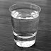 Dinâmica do copo com agua