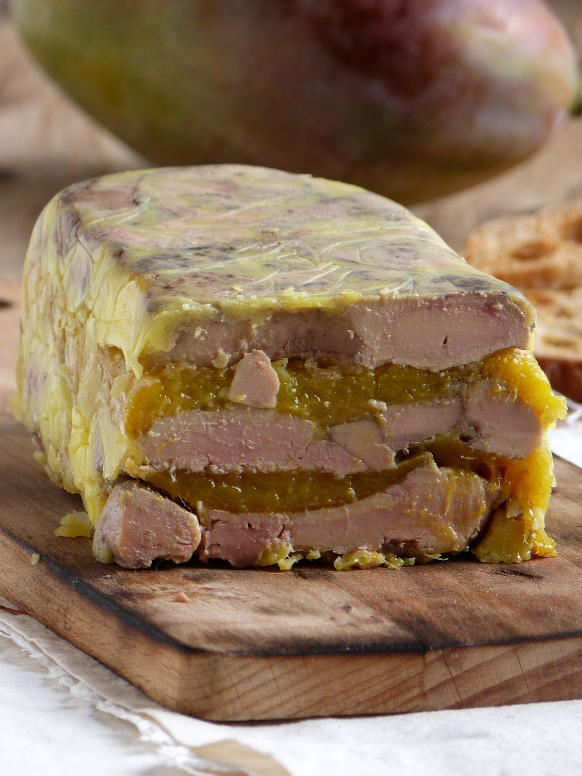 Chic, chic, chocolat... Terrine de foie gras aux mangues (recette express)