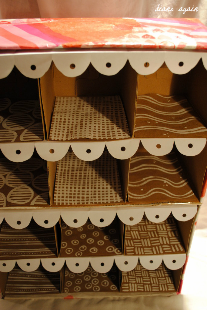 30 slot cardboard mailbox