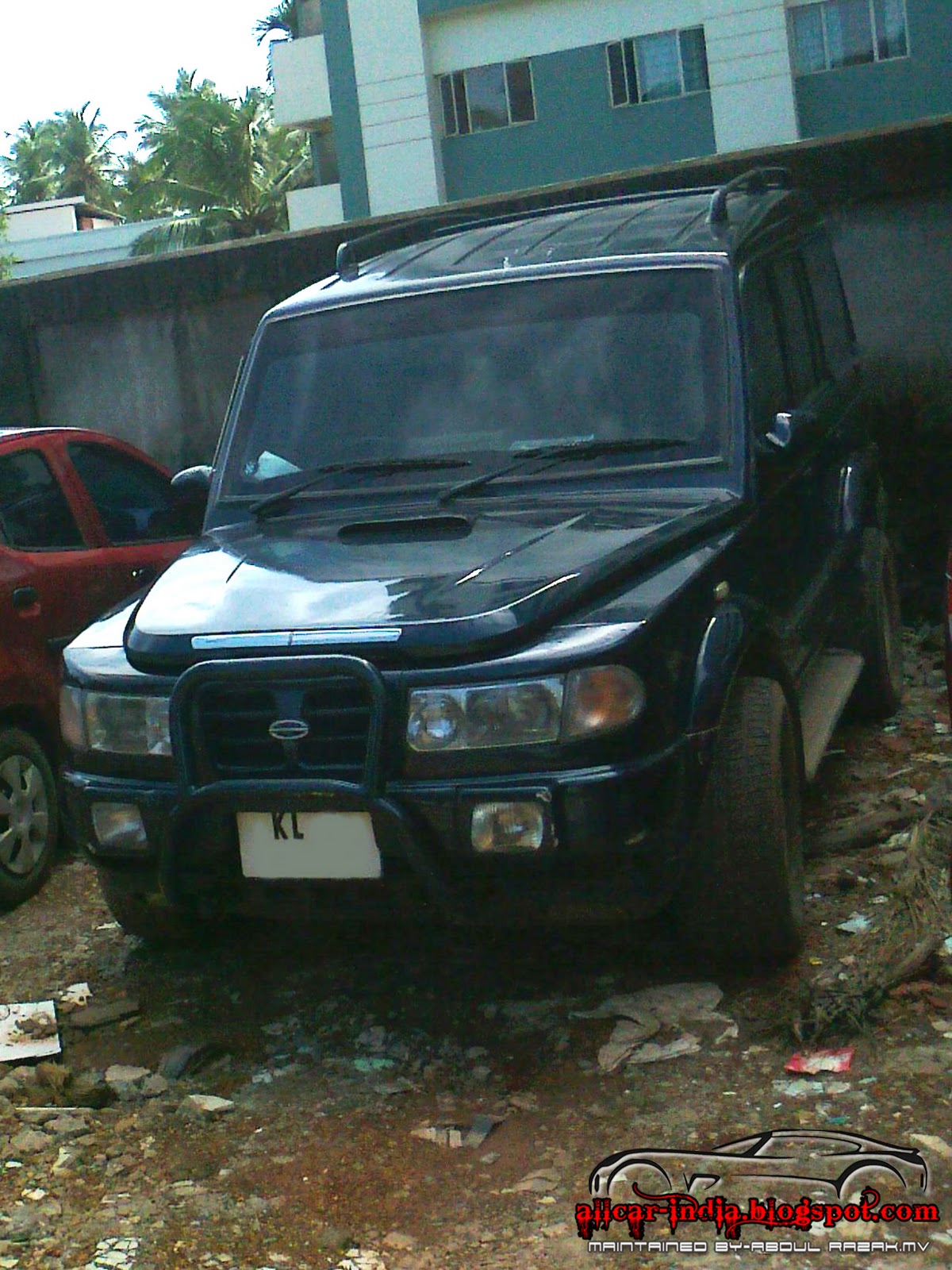 AUTOMOTIVE CRAZE: MODIFIED TATA SUMO