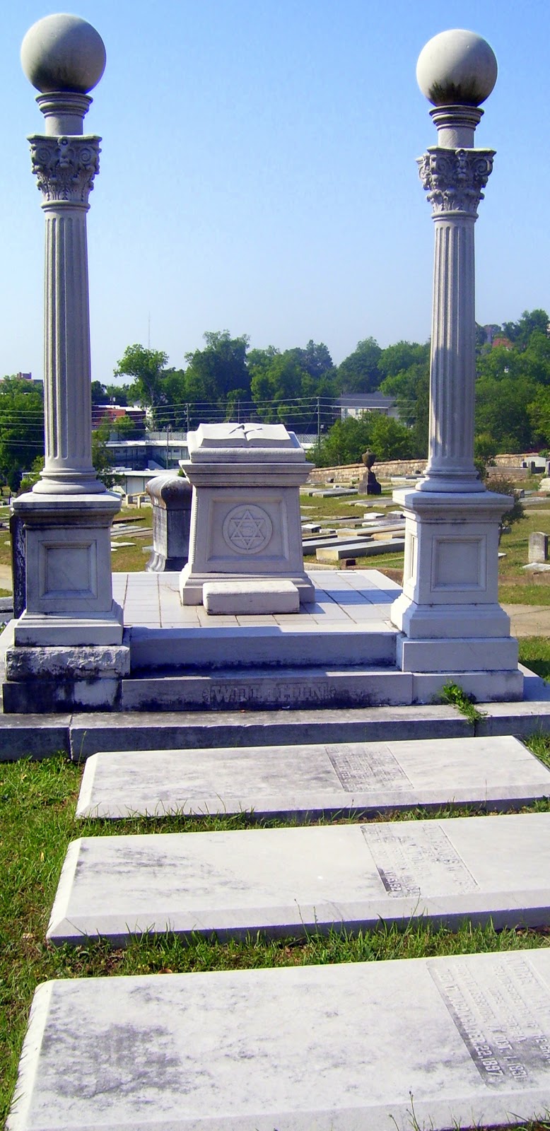 Rose Hill Cemetery; Macon, Major Wolihin Dead