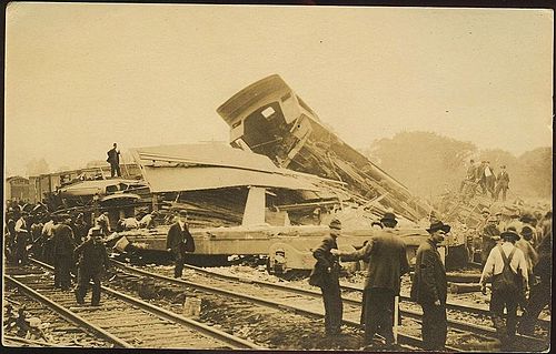 train-wreck-Fairfield-CT-1911.jpg
