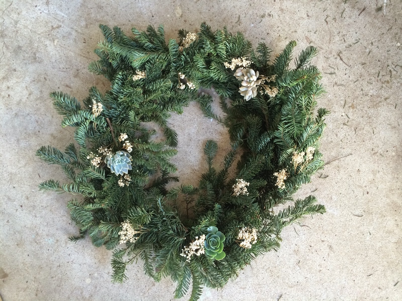 Wallflower Inspiration: DIY: Christmas Wreath