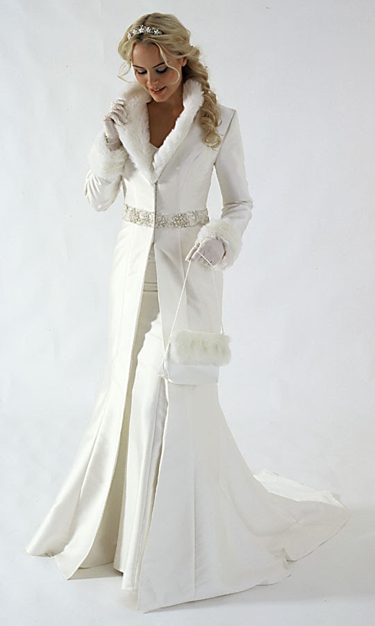 outdoor winter wedding dress