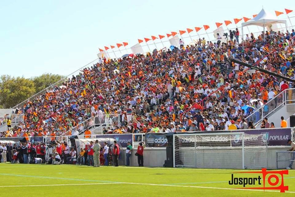 Estadios llenos en la primera jornada de la Liga Dominicana de Fútbol