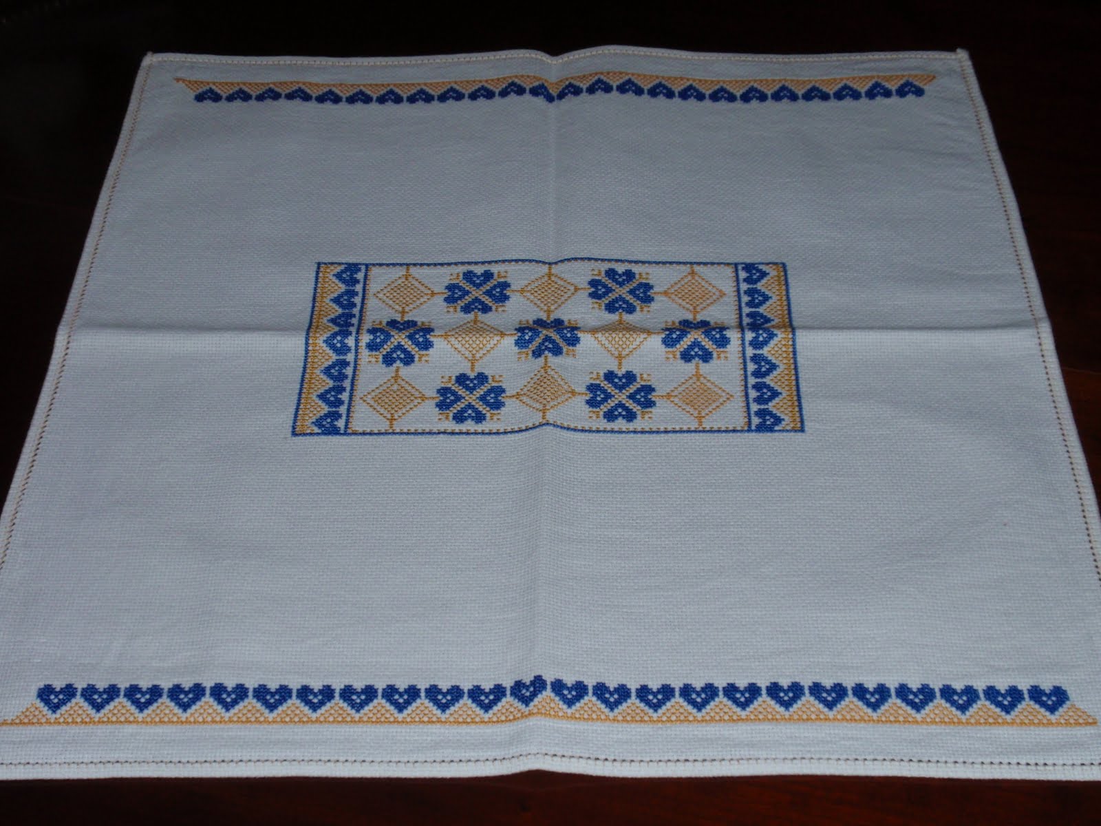 Con dedal y pincel.: marzo 2011