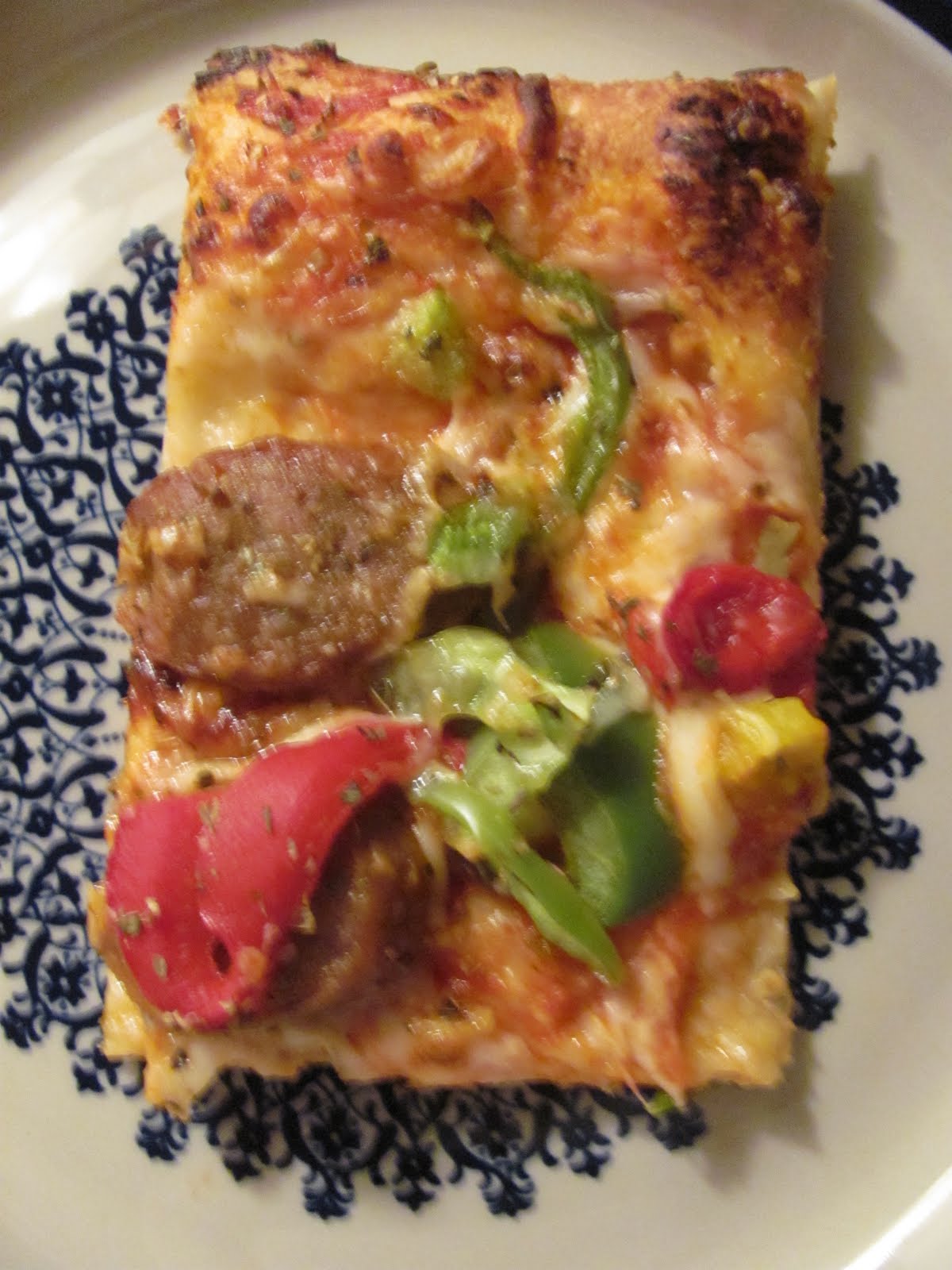 Foodette Reviews Domino's Artisan Pizza Italian Sausage and Pepper Trio