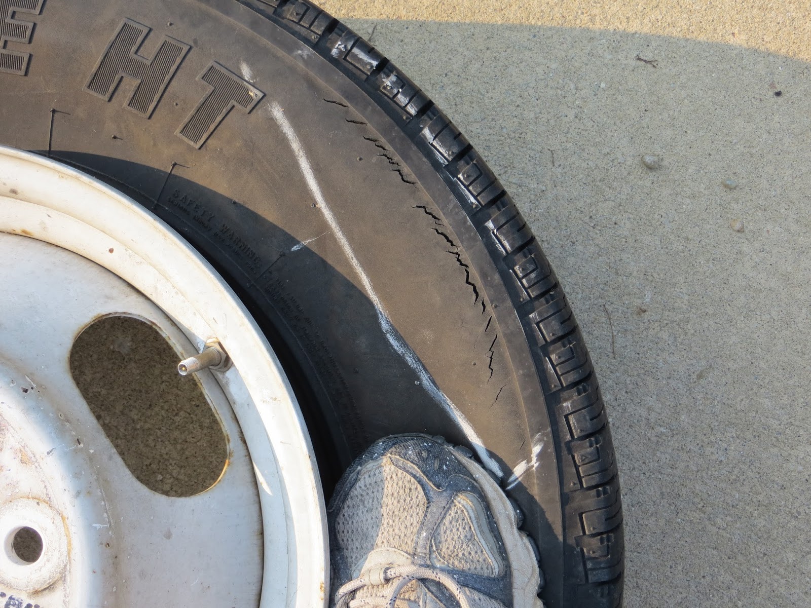 RV Tire Safety How to avoid tire failure and RV damage. And I had a