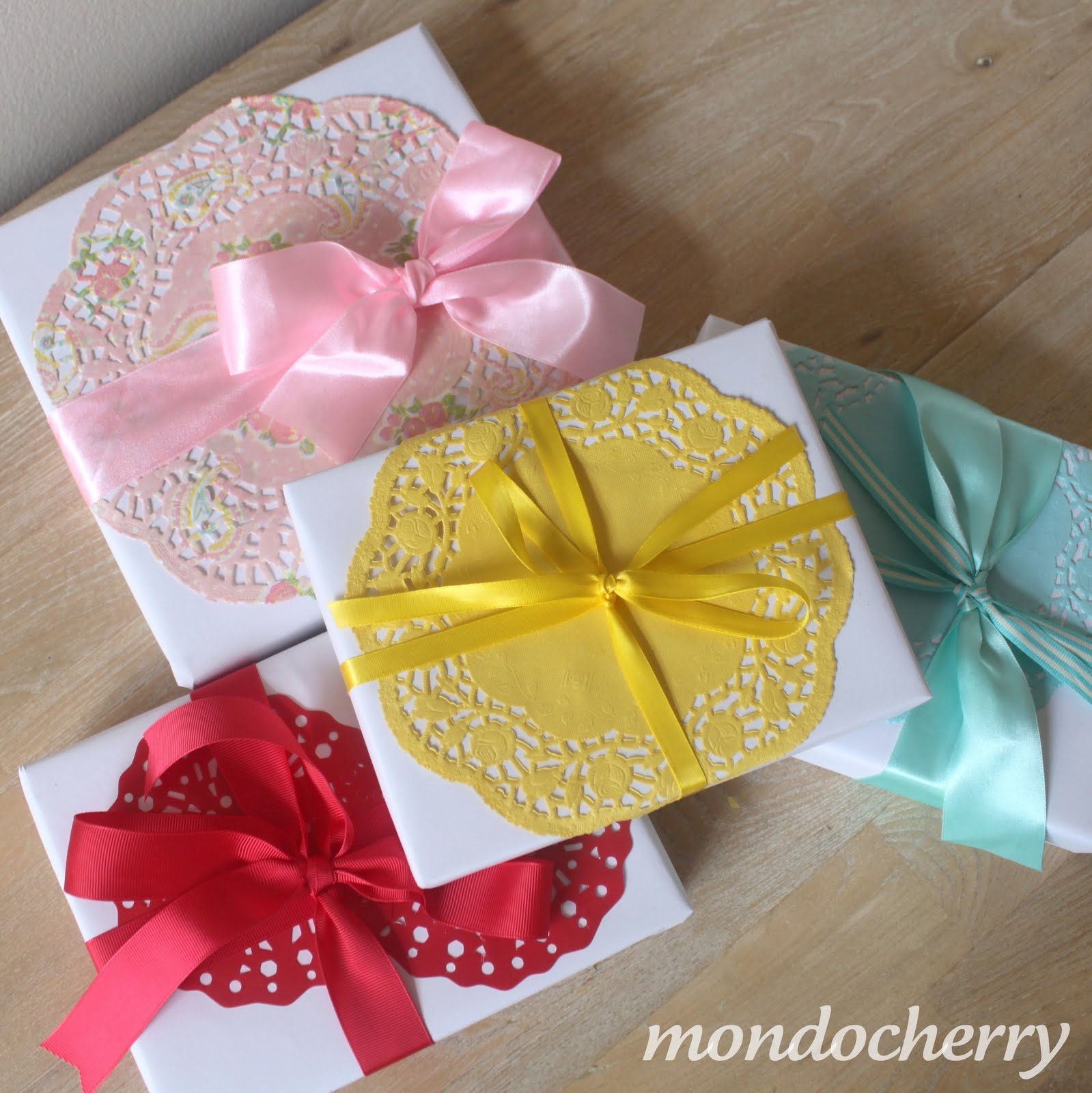 A small bite of mondocherry gift wrapping on elladore...