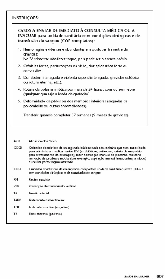 Cosméticos em aumento em um peito