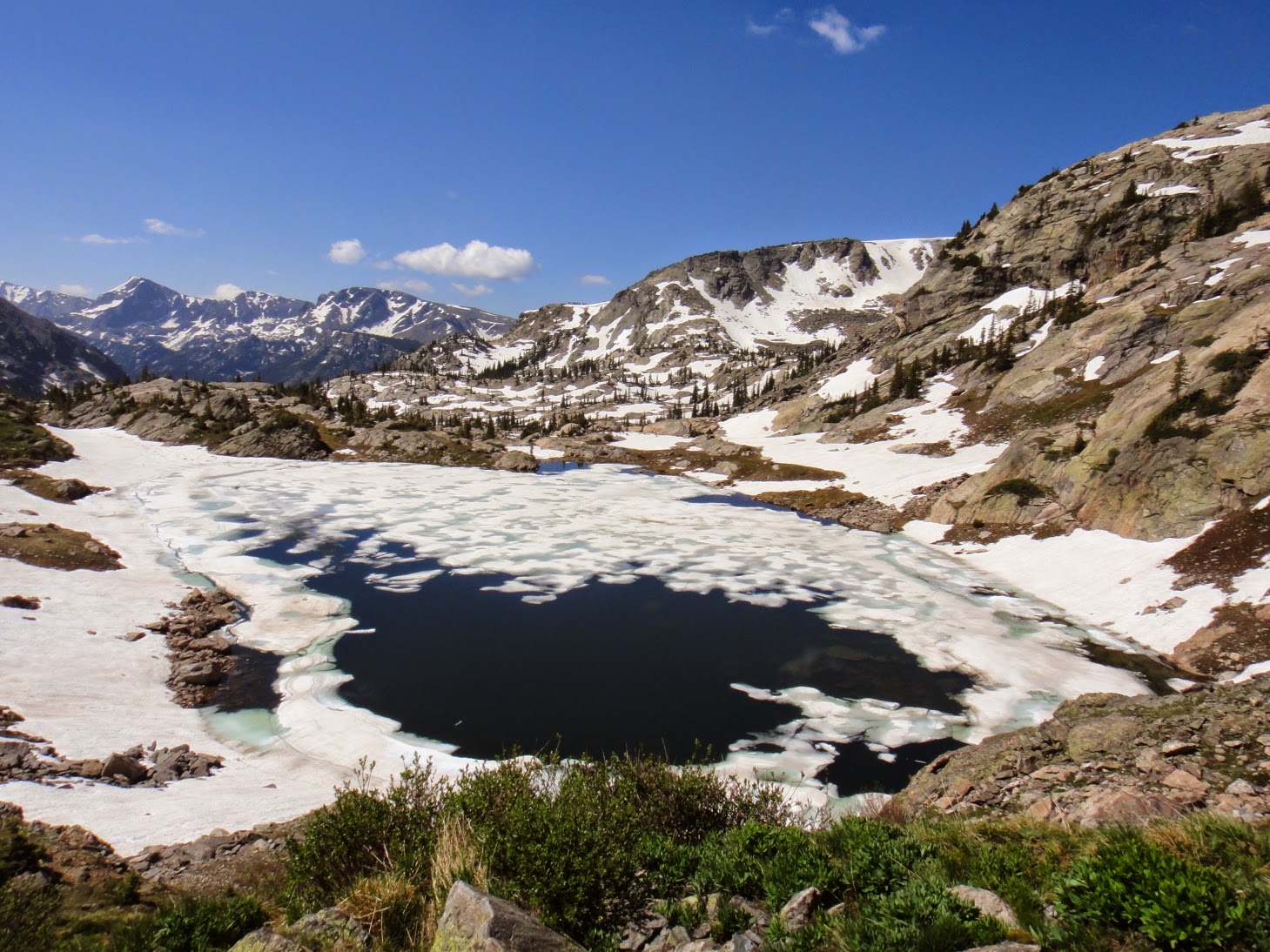 Hiking Rocky Mountain National Park: Snowdrift Peak and its lakes.