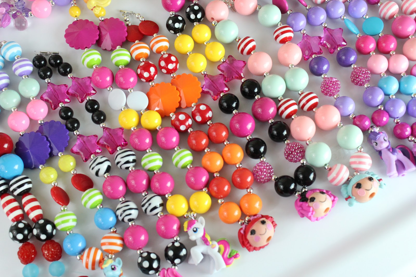 bubblegum necklace beads