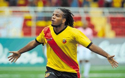 El fútbol quiere reclutar a Víctor Núñez para la Copa del Caribe