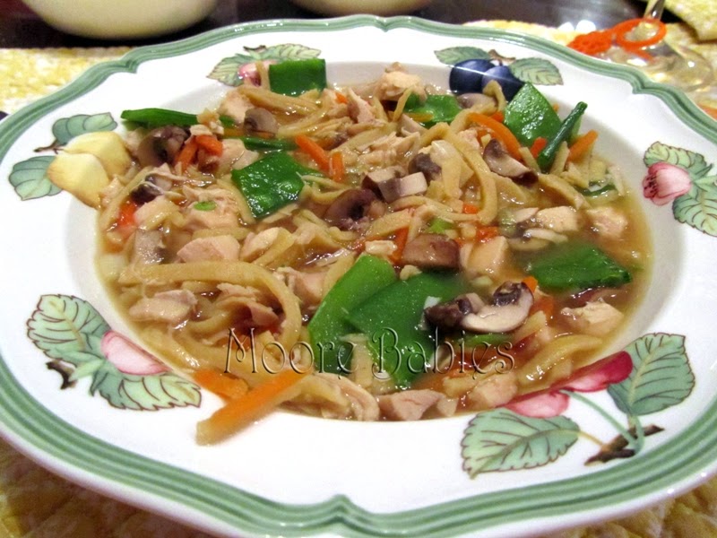 Moore babies Recipe. Chicken Noodle Soup {Easy & Hearty}