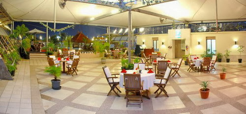 Foto La Luna Lounge Cafe Resto