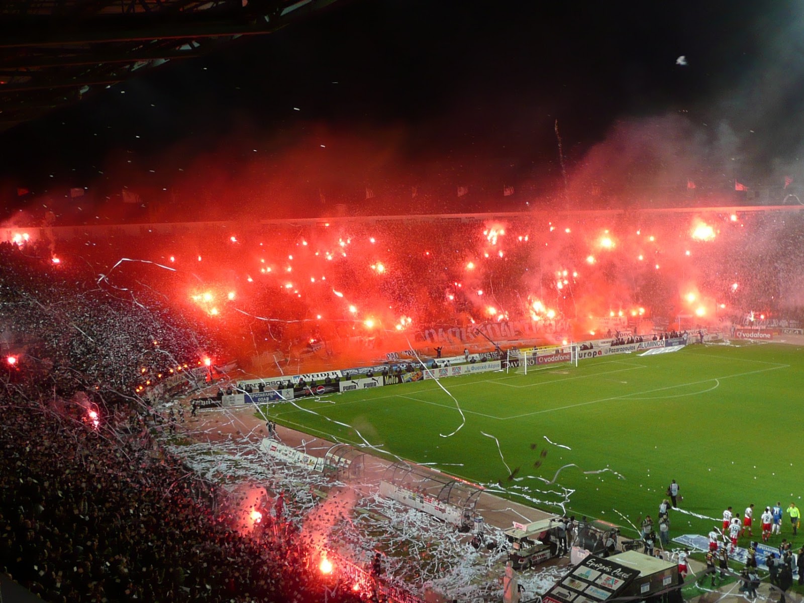 PAOK+vs.+OLY+Mrz+2009+Bearbeitete+Bilder+(1).jpg