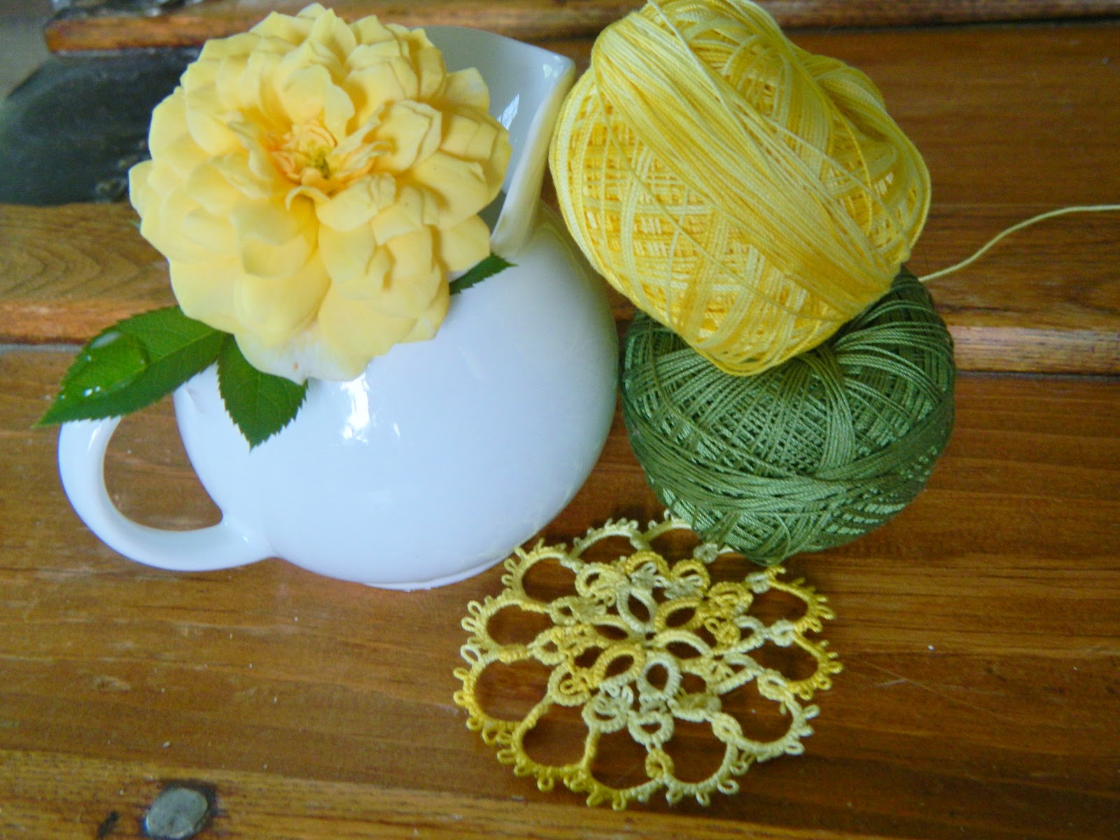 Allison's Tatted Lace Rose Tatting