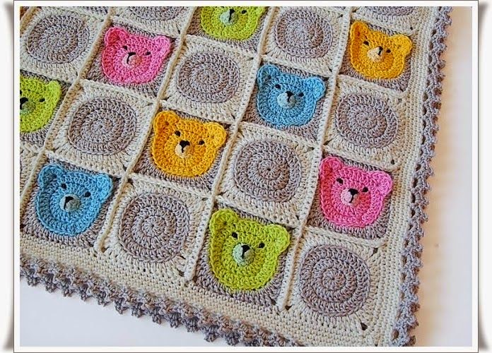 Tığ işi Ayı Motifli Bebek Battaniye Modeli