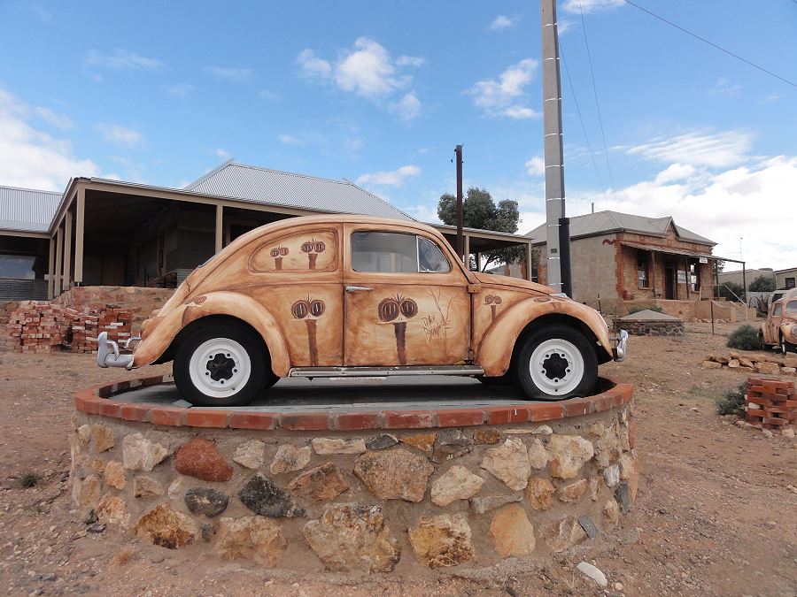 Snap Happy Birding more rustic vehicles at Silverton, N.S.W.