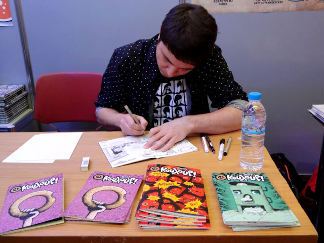 1_Tomek_CCA2012_Signing_Akis.jpg