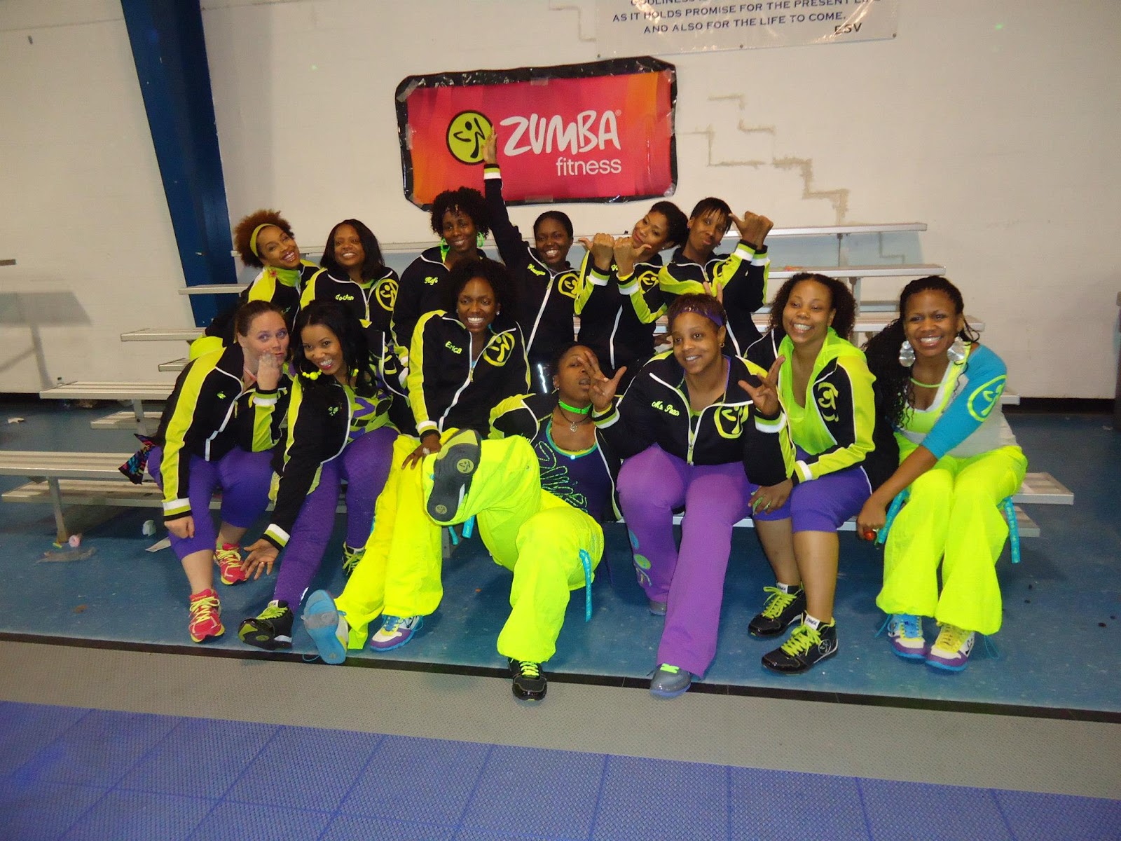 ZUMBA GLOW PARTY 2 ZUMBA GLOW PARTY 2