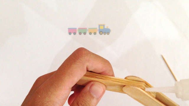 DIy Click Clack Toy Gun DIy Click Clack Toy Gun