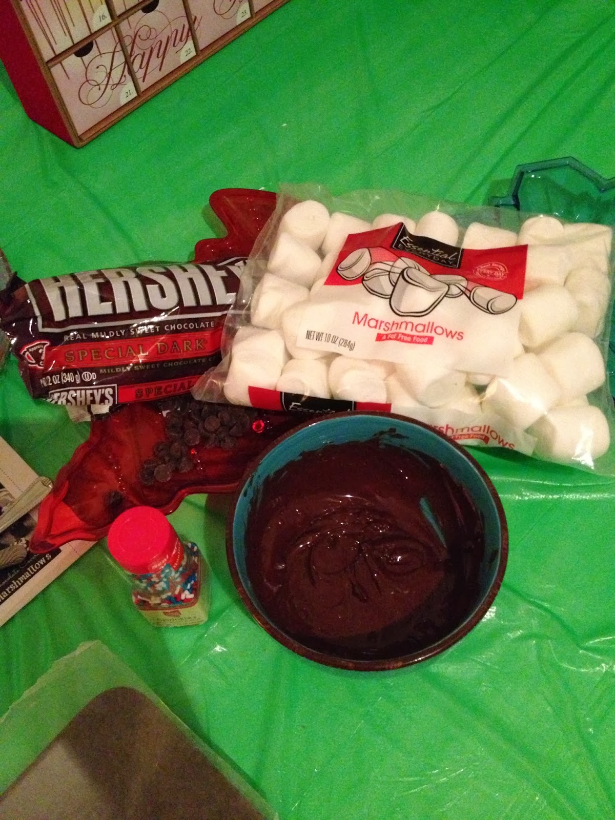 Darling Holiday Recipe Dark Chocolate Dipped Marshmallows Chow Down USA