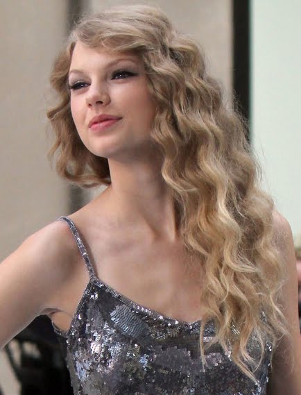 Hairstyles Taylor Swift Hairstyles