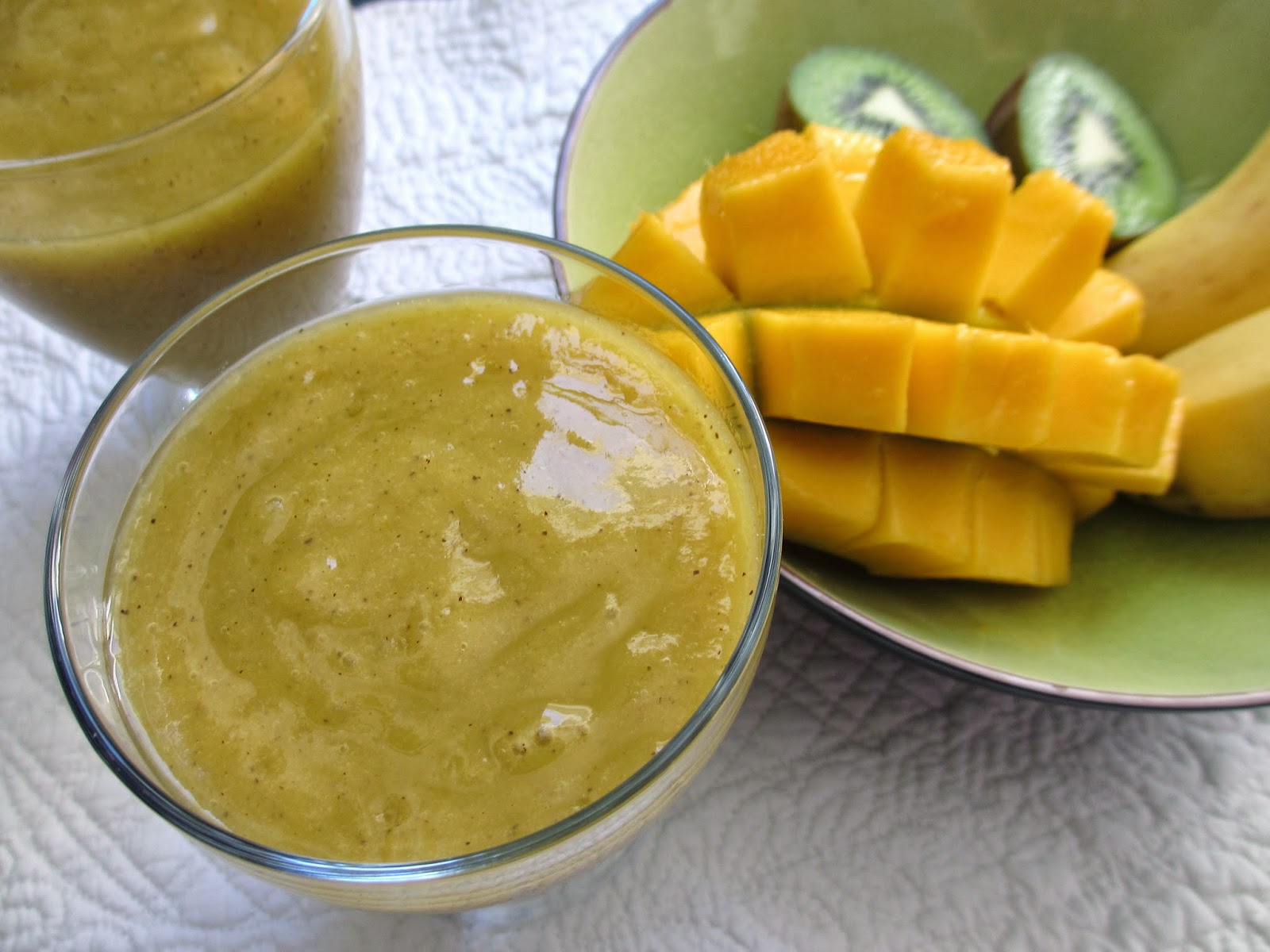 COOKING JULIA SMOOTHIE MANGUEBANANEKIWI