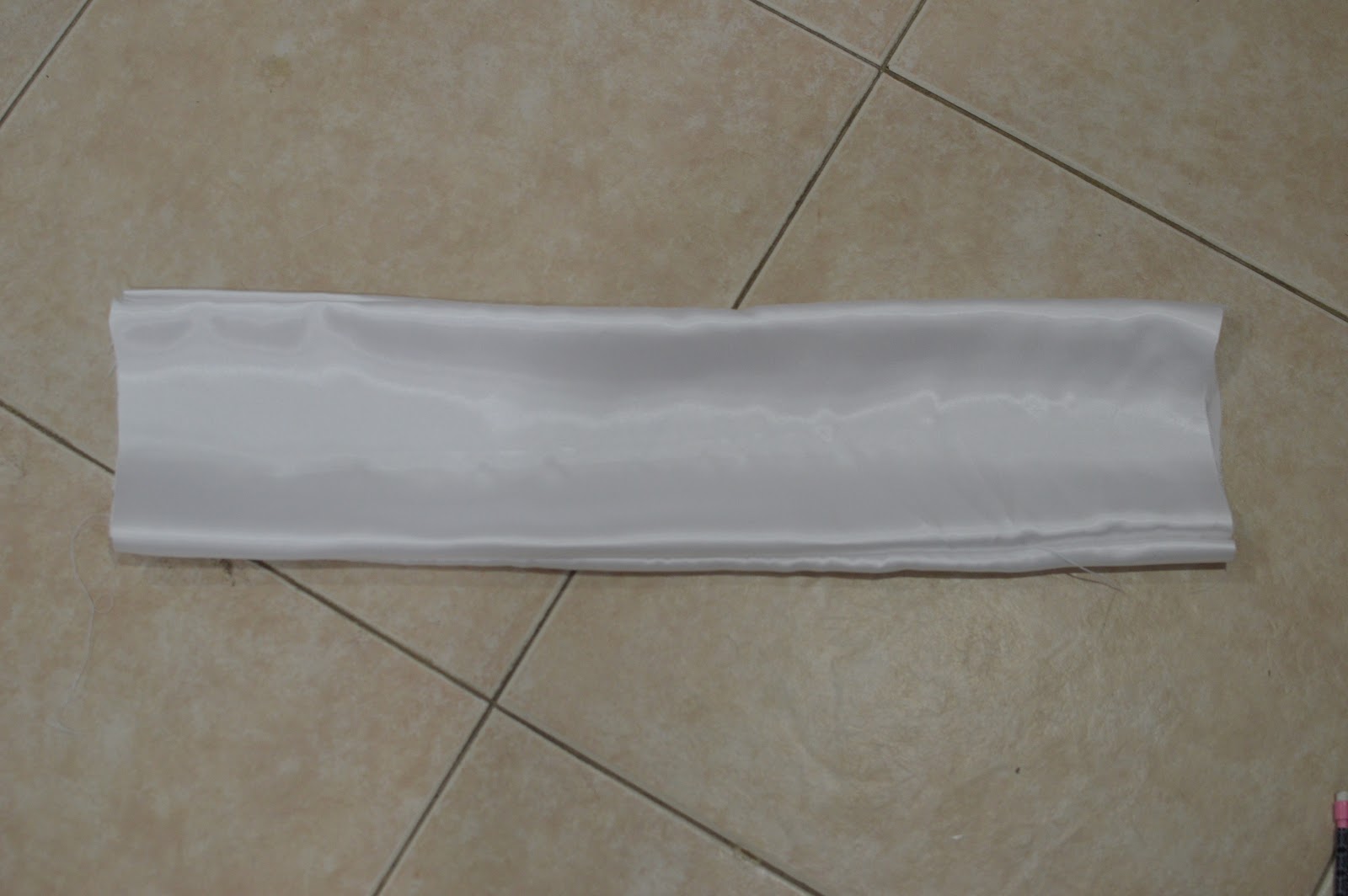 DIY Bow Pillow Brush Etiquette