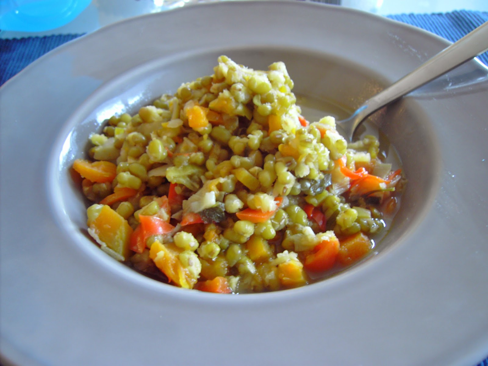 judias mungo estofadas con verduras judias mungo estofadas con verduras