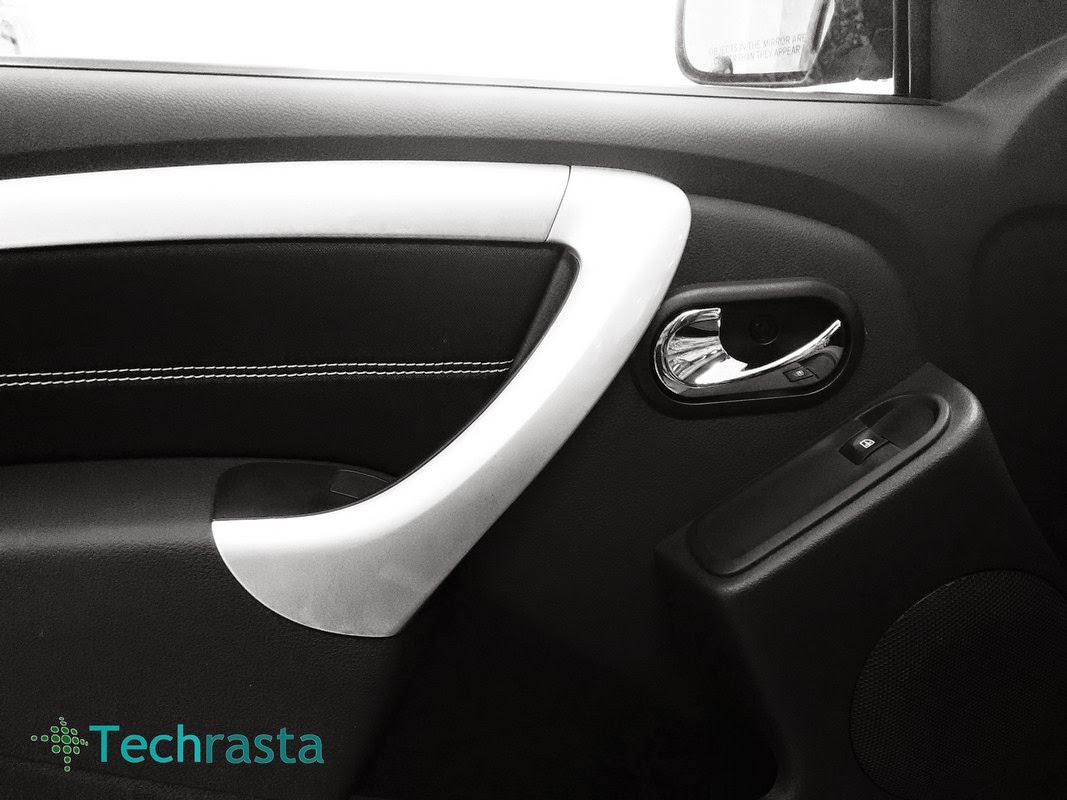 renault duster interior
