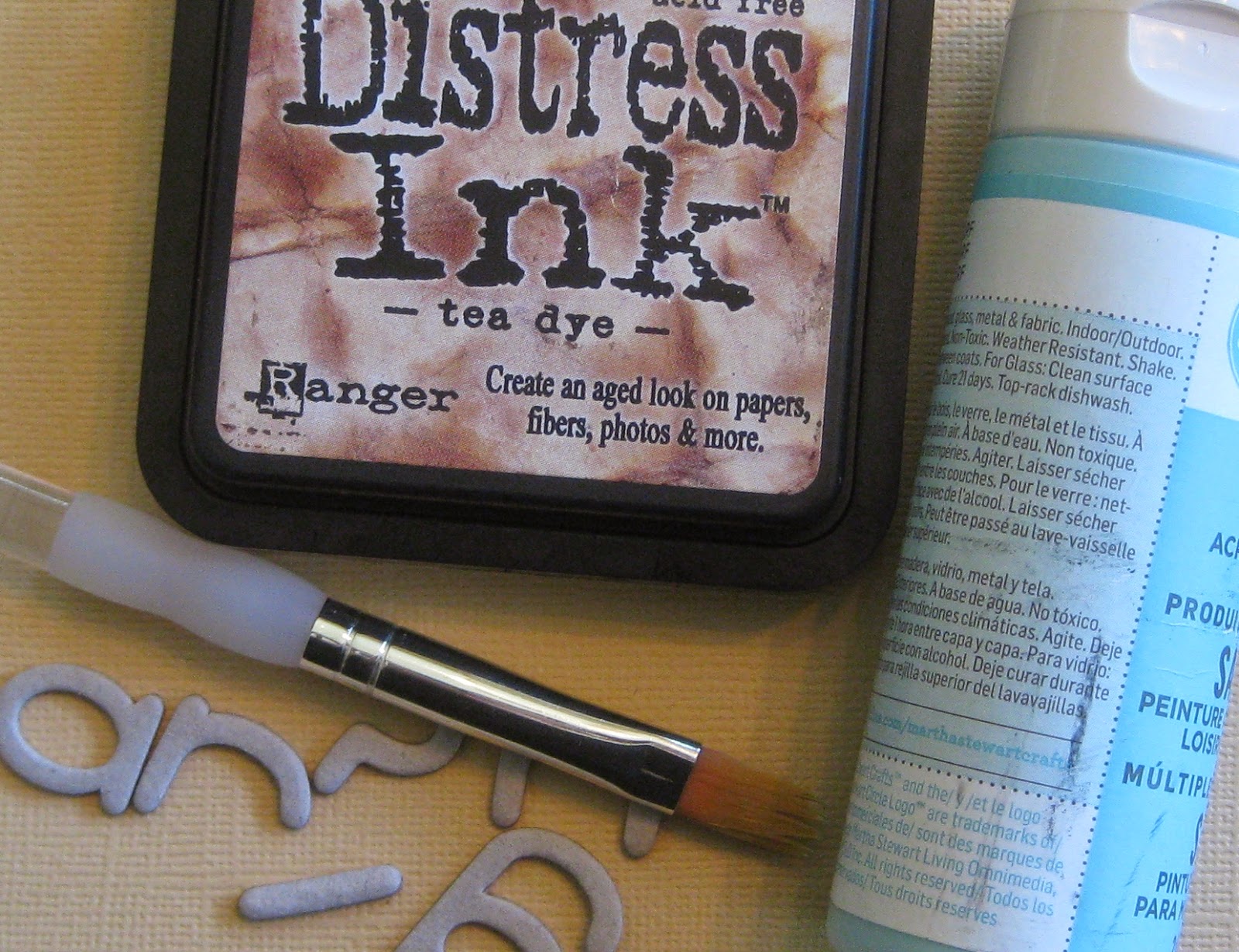 Erin Reed Makes Bloom and Grow with Distress Painted Chipboard