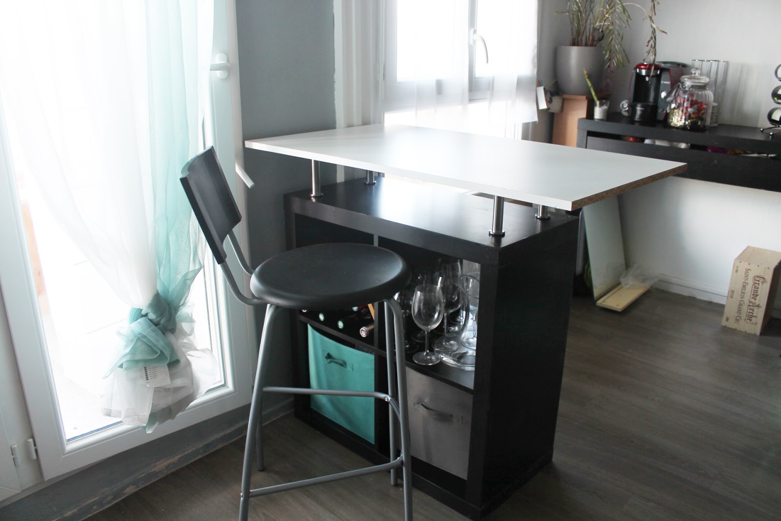 Table haute cuisine moderne: table haute cuisine en bois. idées ...