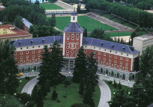 FACULTAD DE EDUCACION COMPLUTENSE DE MADRID facultad de educacion complutense de madrid: