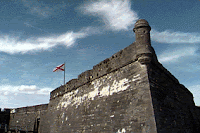 Castillo de San Marcos: Time travel at a Spanish fort 3 Castillo+and+flag St. Francis Inn St. Augustine Bed and Breakfast