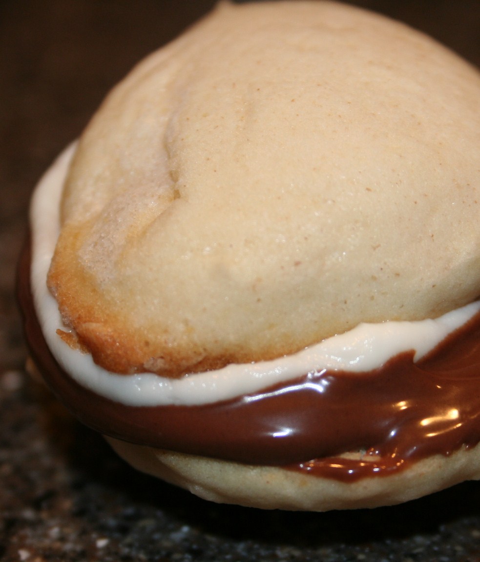 ItalianFusion Almond Chocolate Whoopie Pies