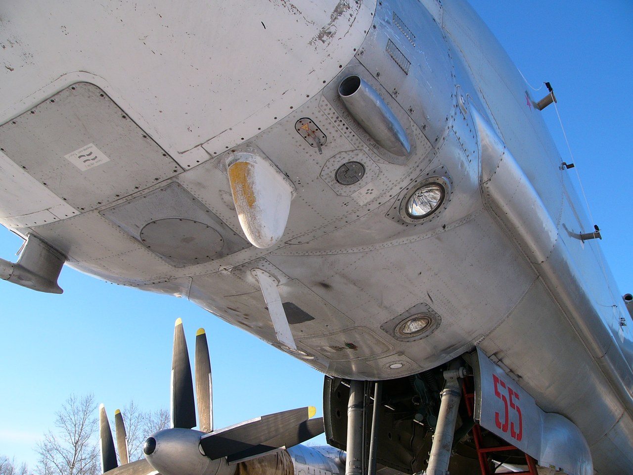 Cultura Aeronáutica: Tupolev Tu-95: o mais fantástico turboélice da ...