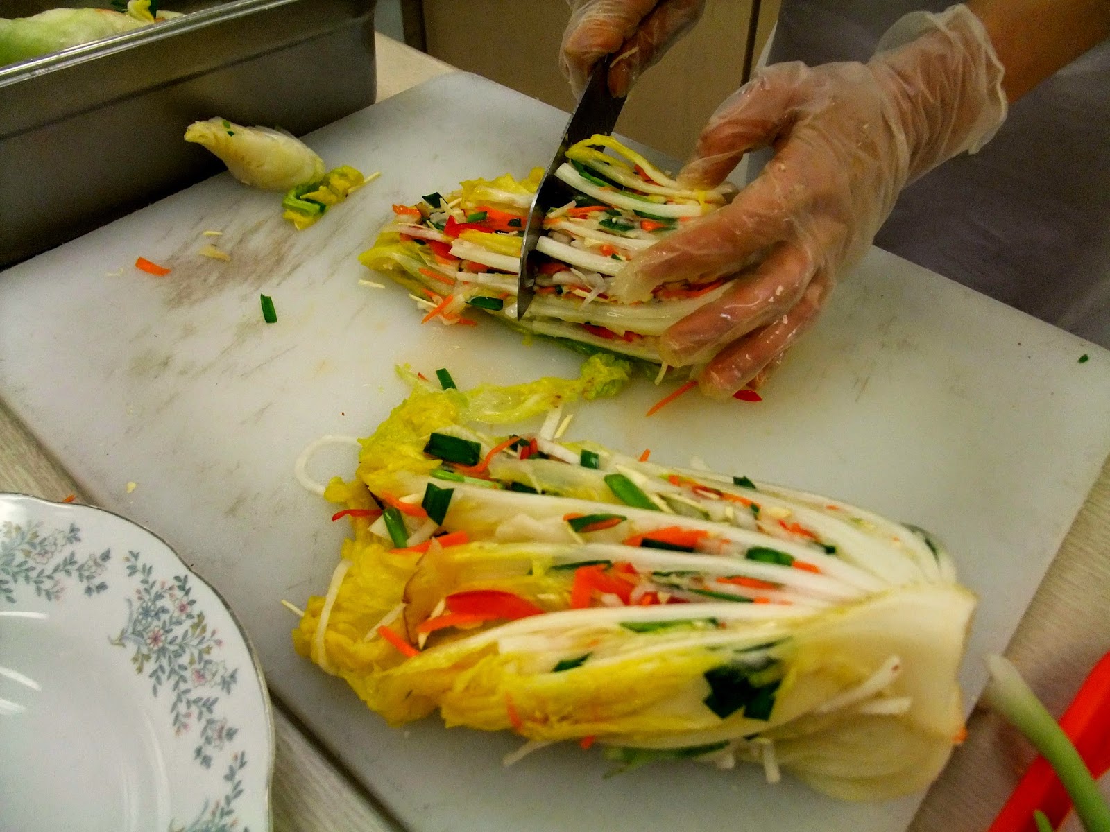 Susan's SavourIt! Kimchi Making Class... White Whole Cabbage Kimchi...