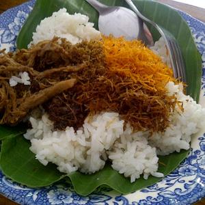 www jelajah nesia nasi krawu yang nikmat dan khas gresik www jelajah nesia nasi krawu yang nikmat dan khas gresik