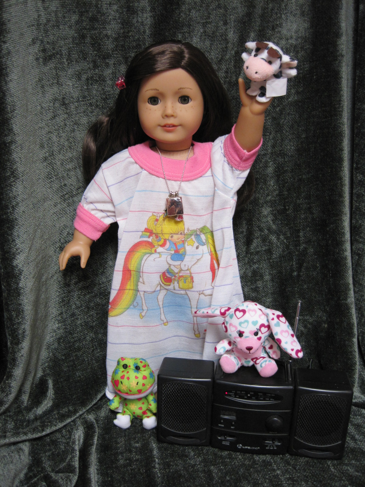 build a doll store