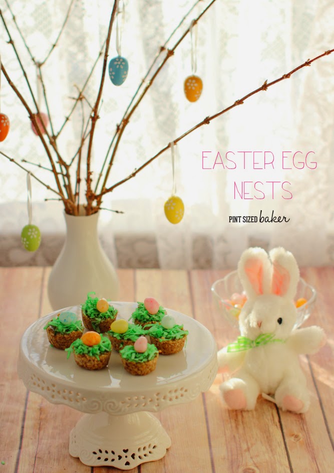Easter Egg Nests that are Gluten Free and have just 5 ingredients. Whip 'em up quick!