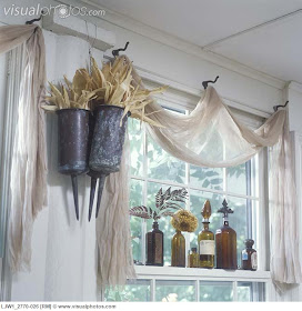 Nets Happy Place Vintage Window Ideas