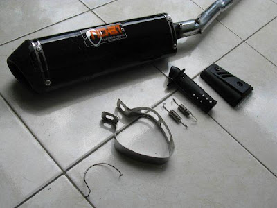 Dibawah ini saya sajikan untuk anda daftar harga Knalpot R9, Harga Knalpot NOBI, Harga Knalpot AHRS untuk motor satria, honda tiger, ninja, m Dibawah ini saya sajikan untuk anda daftar harga Knalpot R9, Harga Knalpot NOBI, Harga Knalpot AHRS untuk motor satria, honda tiger, ninja, m