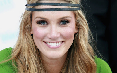 Delta Goodrem Australian Actress Wallpapers Cute Girl
