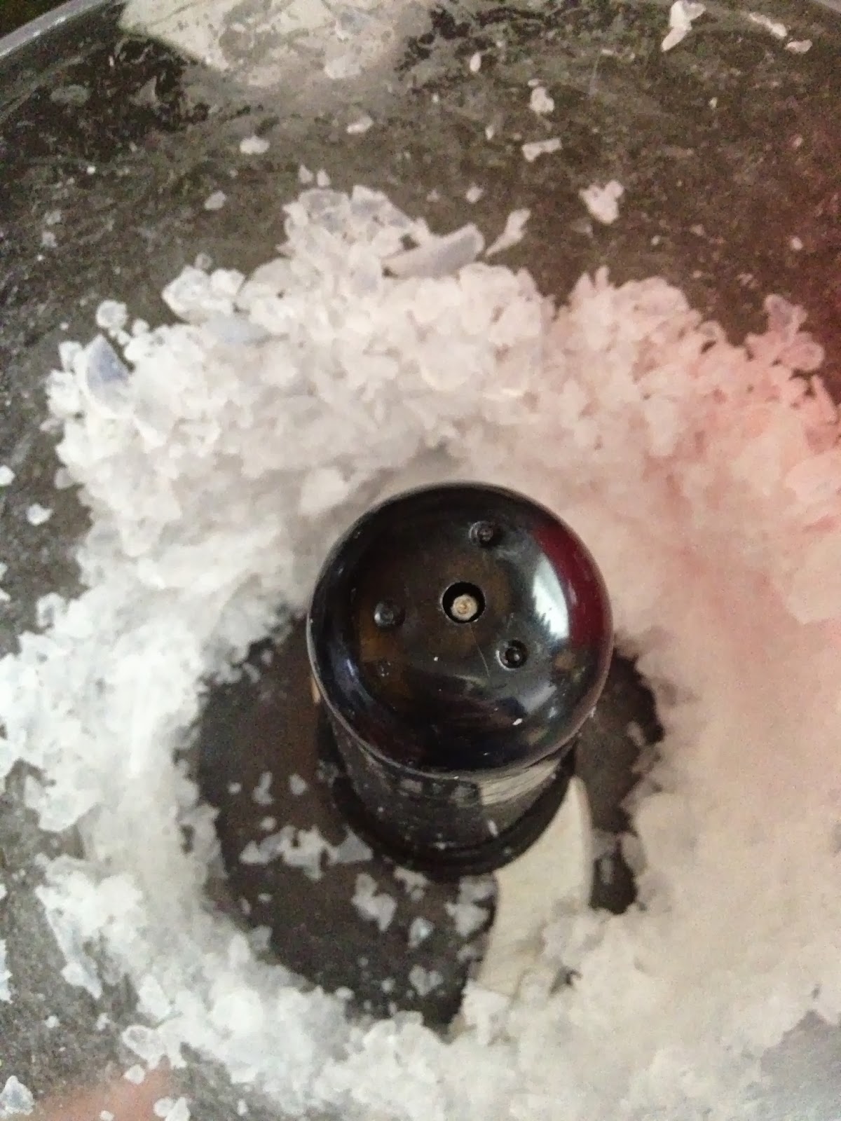 The DIY Guinea Pig Borax Free Laundry Detergent