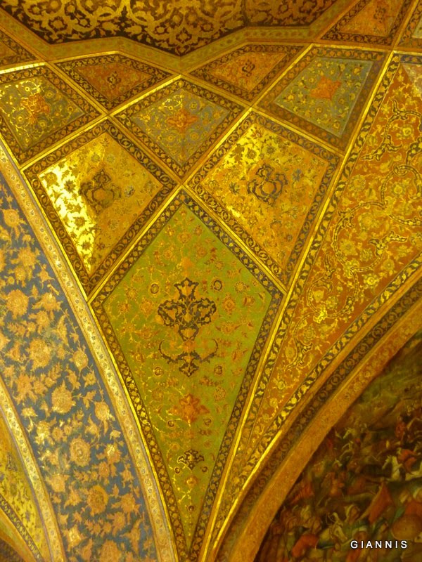 P1010181 Isfahan   Iran.JPG