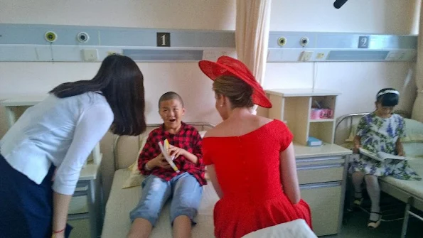 Queen Mathilde visited the 9th Peoples Hospital in Shanghai