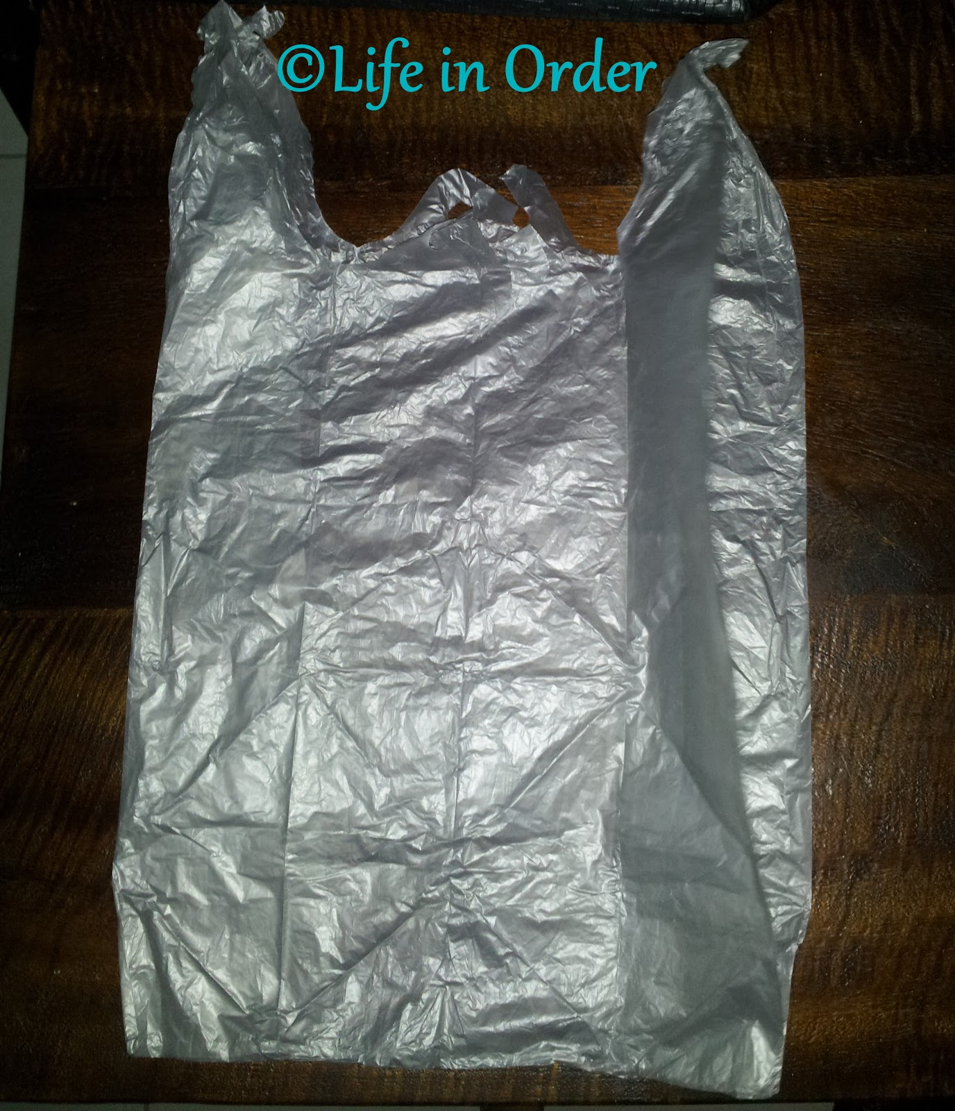 Life in Order How to Fold a Plastic Bag!