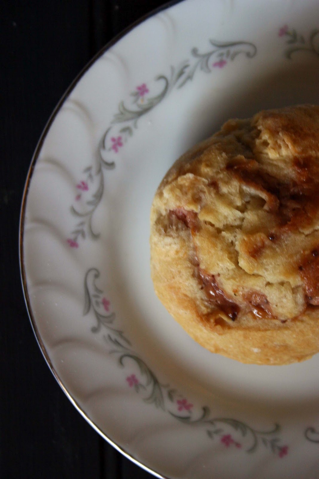 Sweet Rolls with Roasted Strawberries and Cream Cheese Filling